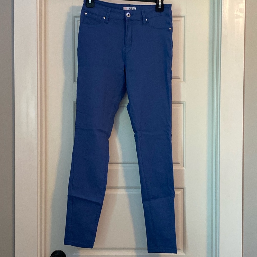 YMI Mid-Rise Hyper Stretch Skinny in Blue Size Medium Like New